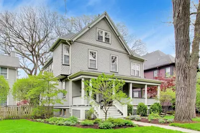 1235 Maple Avenue, Evanston, IL 60202 - Photo 2