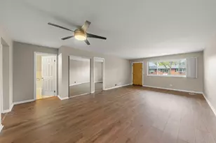 641 Dulles Rd, Des Plaines, IL 60016 - Photo 8