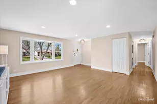 607 Grace Ln, Schaumburg, IL 60193 - Photo 4