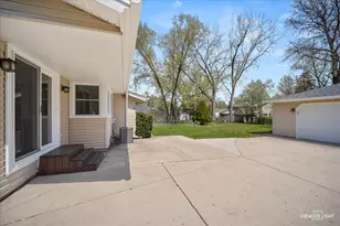 607 Grace Ln, Schaumburg, IL 60193 - Photo 22