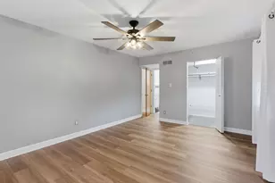 1115 Royal St George Dr, Naperville, IL 60563 - Photo 14