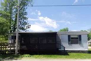406 E Van Buren St, Paris, IL 61944 - Photo 1