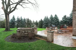 310 Jennifer Ln, Roselle, IL 60172 - Photo 48