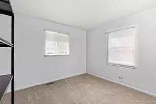 16738 Hilltop Ave, Orland Hills, IL 60487 - Photo 12