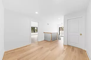 660 N Eagle St, Naperville, IL 60563 - Photo 30