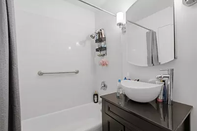 21 W Goethe Street #9J, Chicago, IL 60610 - Photo 14