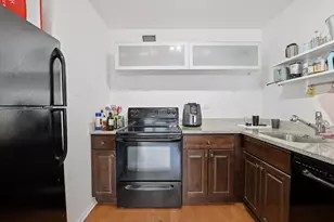 21 W Goethe St, Chicago, IL 60610 - Photo 10