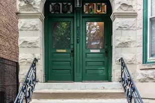 832 N Paulina St, Chicago, IL 60622 - Photo 2