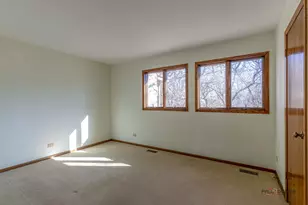 2450 Chas Dr, Rolling Meadows, IL 60008 - Photo 16