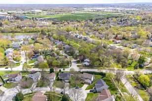 117 Annapolis Dr, Vernon Hills, IL 60061 - Photo 50