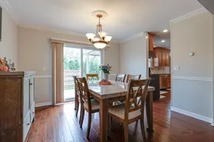117 Annapolis Dr, Vernon Hills, IL 60061 - Photo 10