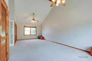 117 Annapolis Dr, Vernon Hills, IL 60061 - Photo 20
