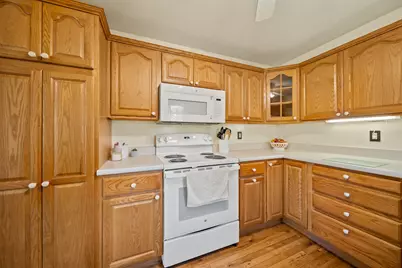 24146 Stagecoach Road, Geneseo, IL 61254 - Photo 12