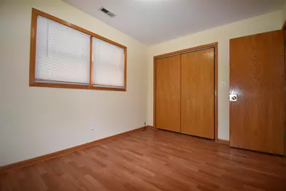 2729 W 37th Place #Garden, Chicago, IL 60632 - Photo 6