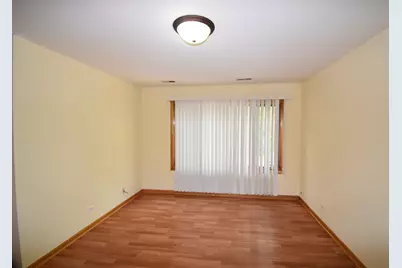 2729 W 37th Place #Garden, Chicago, IL 60632 - Photo 2