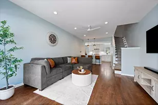 1802 W Diversey Pkwy, Chicago, IL 60614 - Photo 2
