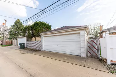 9134 Chestnut Avenue, Franklin Park, IL 60131 - Photo 34