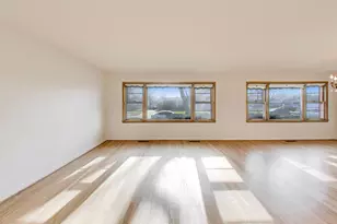 8840 Keeler Ave, Skokie, IL 60076 - Photo 2
