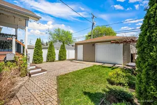 2937 N 74th Ct, Elmwood Park, IL 60707 - Photo 42