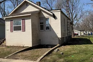 229 N 6th Ave, Kankakee, IL 60901 - Photo 2