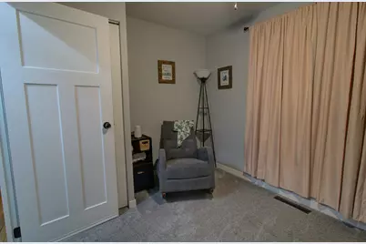 1404 Briarwood Drive, Champaign, IL 61821 - Photo 12