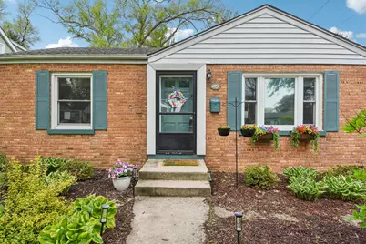 836 Lyford Lane, Wheaton, IL 60189 - Photo 4