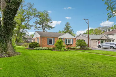 836 Lyford Lane, Wheaton, IL 60189 - Photo 2
