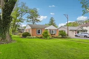 836 Lyford Ln, Wheaton, IL 60189 - Photo 2