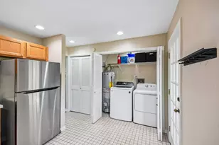 836 Lyford Ln, Wheaton, IL 60189 - Photo 10