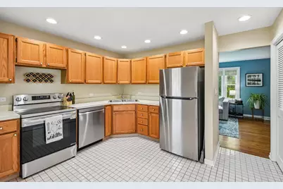 836 Lyford Lane, Wheaton, IL 60189 - Photo 8