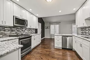 1452 Concord Ave, Westchester, IL 60154 - Photo 10
