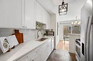 1041 Forest Ave, Deerfield, IL 60015 - Photo 12
