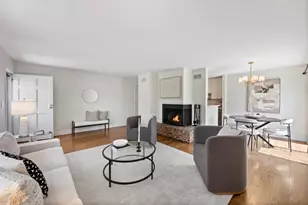 1041 Forest Ave, Deerfield, IL 60015 - Photo 10