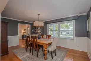 702 Maple Ln, Geneva, IL 60134 - Photo 8
