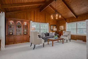 702 Maple Ln, Geneva, IL 60134 - Photo 14