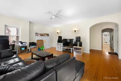7611 S Essex Avenue, Chicago, IL 60649 - Photo 4