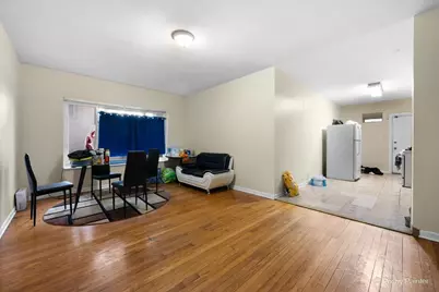 7611 S Essex Avenue, Chicago, IL 60649 - Photo 8