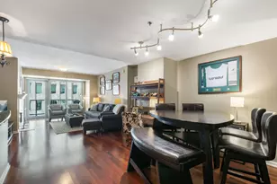 160 E Illinois St, Chicago, IL 60611 - Photo 6
