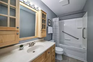 1702 La Palma Ct, Wheaton, IL 60189 - Photo 16