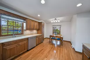 1702 La Palma Ct, Wheaton, IL 60189 - Photo 6