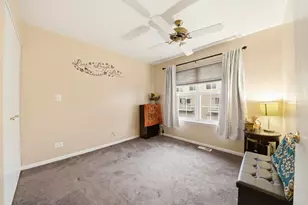 2861 Shelly Ln, Aurora, IL 60504 - Photo 12