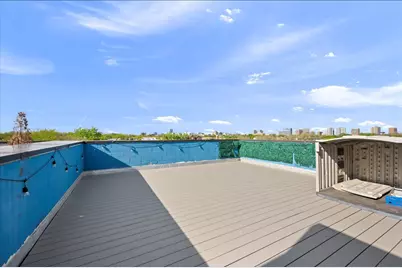 1426 W Irving Park Road #3, Chicago, IL 60613 - Photo 22
