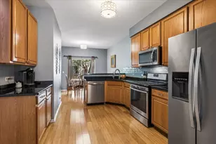 3414 Blue Ridge Dr, Carpentersville, IL 60110 - Photo 10