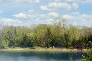 1580 McClure Rd, Aurora, IL 60505 - Photo 8
