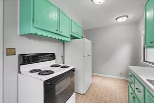 610 S Western Ave, Champaign, IL 61821 - Photo 10