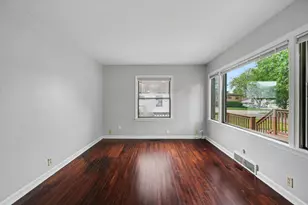 610 S Western Ave, Champaign, IL 61821 - Photo 6