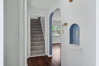610 S Western Avenue, Champaign, IL 61821 - Photo 16