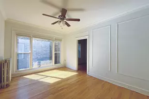 3449 N Elaine Pl, Chicago, IL 60657 - Photo 2