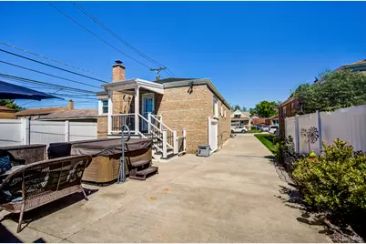 10546 S Drake Avenue, Chicago, IL 60655 - Photo 26