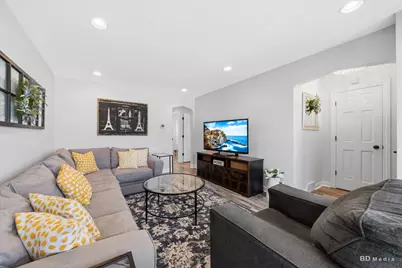10546 S Drake Avenue, Chicago, IL 60655 - Photo 6